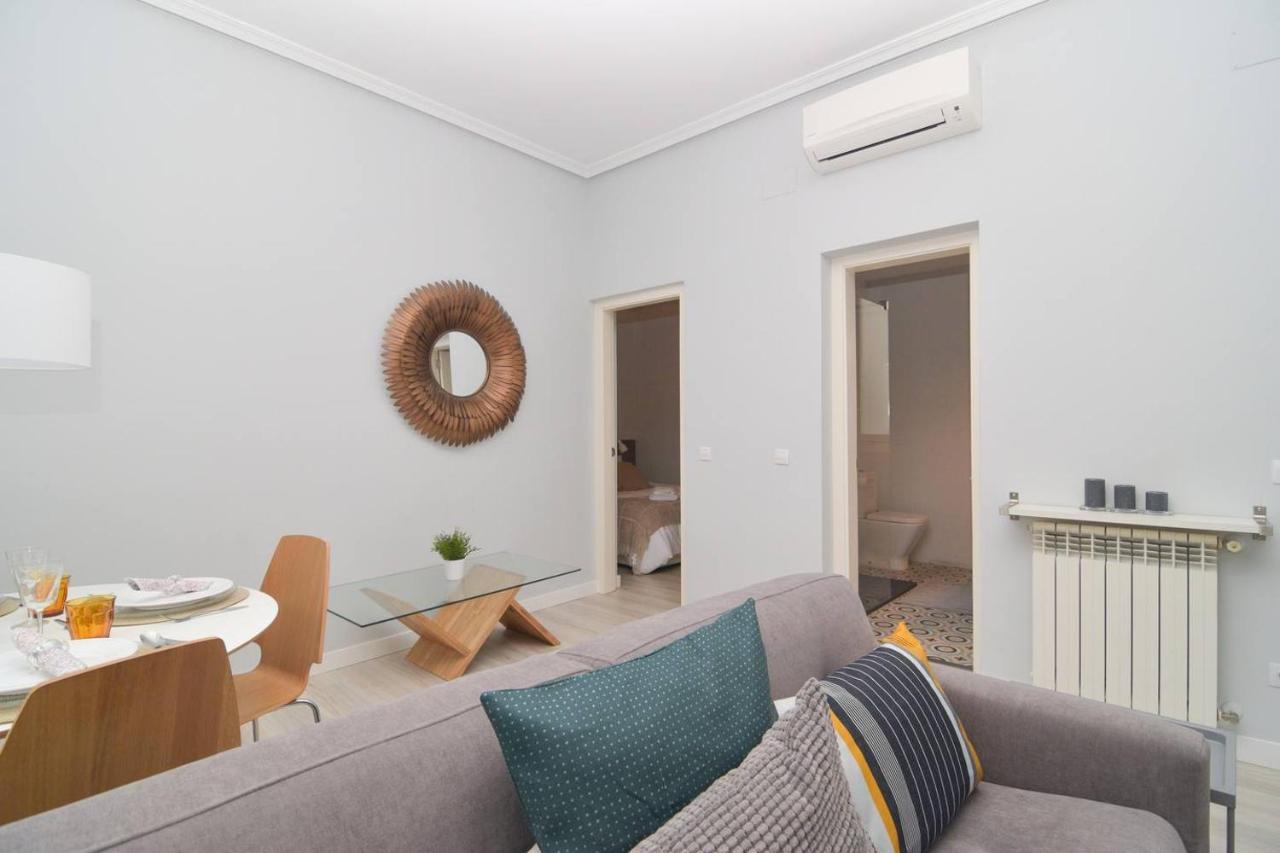 Bright Apartment In La Latina By Batuecas มาดริด ภายนอก รูปภาพ
